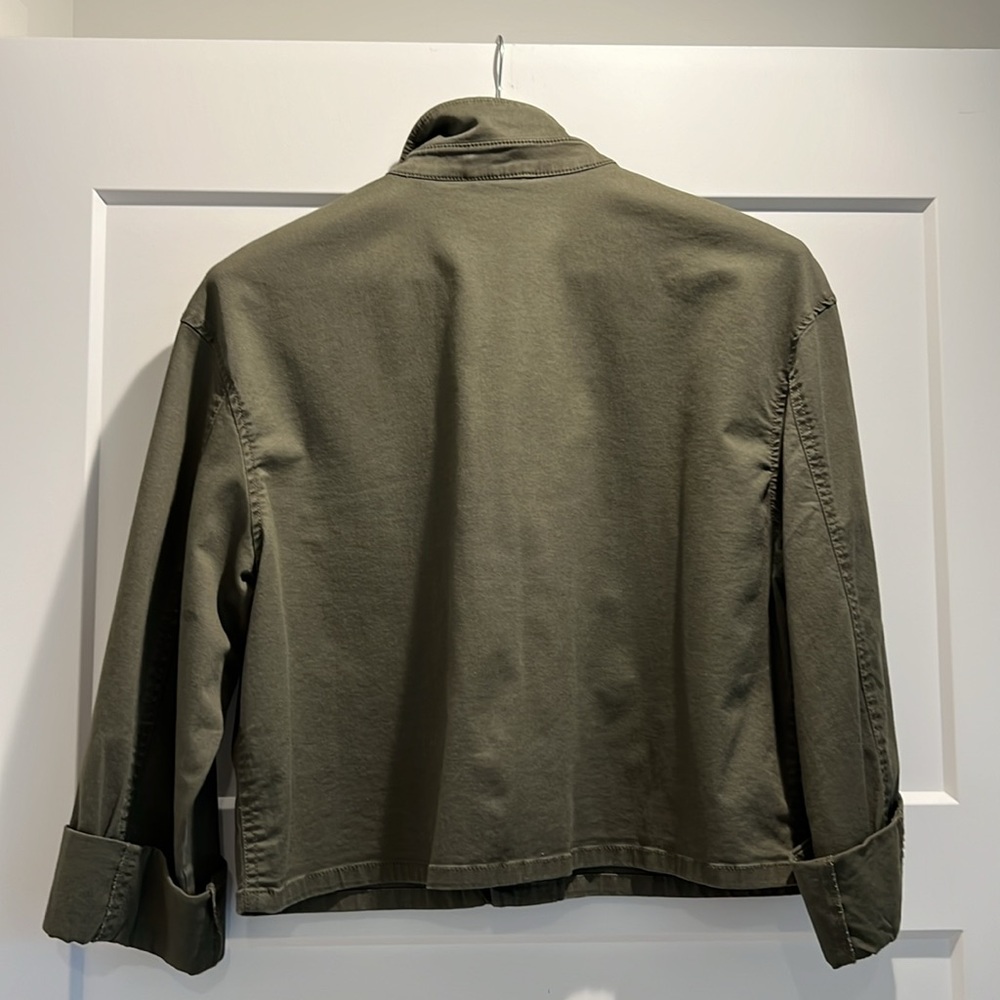 Express Cropped Front Pocket Button Down Jacket I… - image 8